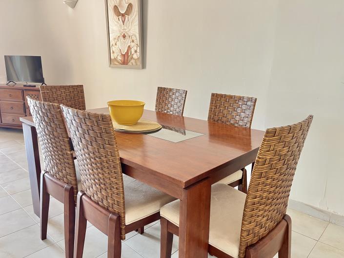 Image No.7-2 Bed Townhouse for sale