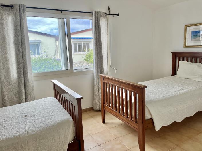 Image No.13-2 Bed Townhouse for sale