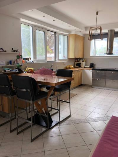 Image No.8-7 Bed Villa for sale