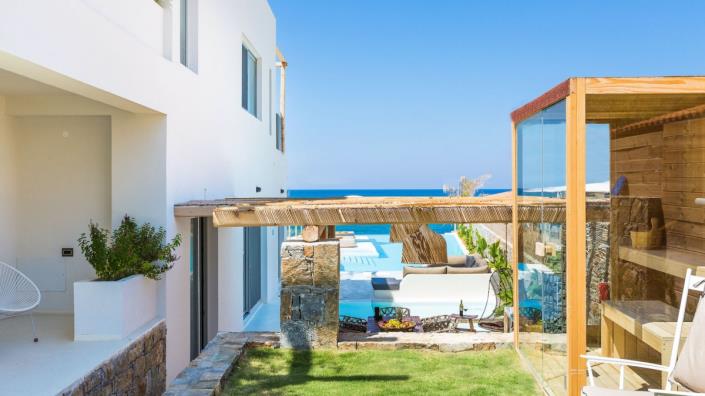 Image No.9-5 Bed Villa for sale