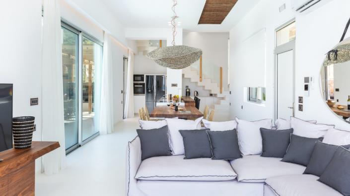 Image No.45-5 Bed Villa for sale