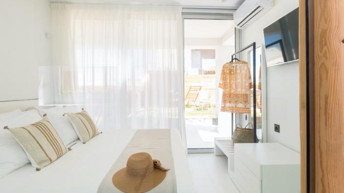 Image No.50-5 Bed Villa for sale