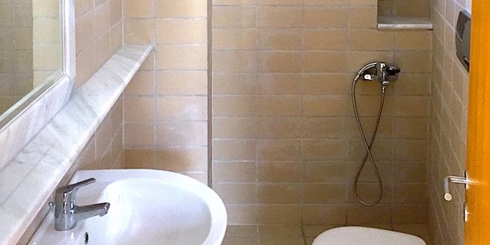 Image No.14-4 Bed House for sale