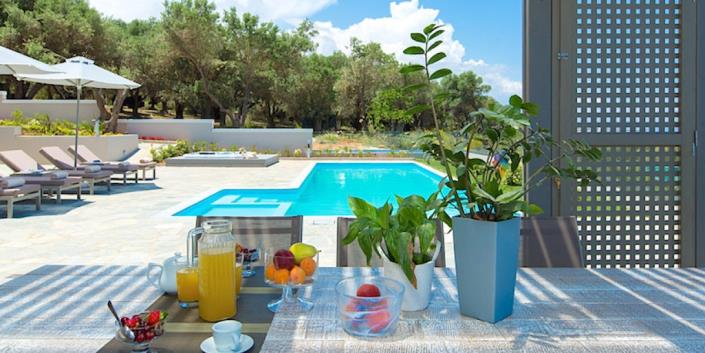 Image No.28-5 Bed Villa for sale