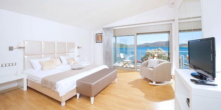 Image No.12-4 Bed Villa for sale