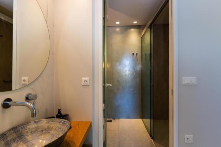 Image No.32-2 Bed Villa for sale