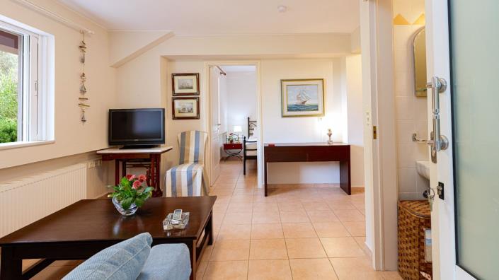 Image No.10-4 Bed Villa for sale