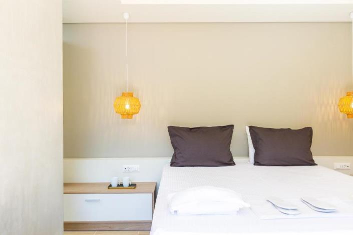 Image No.19-2 Bed Villa for sale