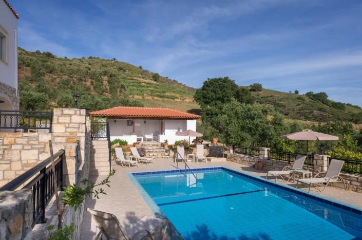 Image No.1-5 Bed Villa for sale