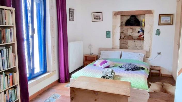 Image No.13-5 Bed House for sale