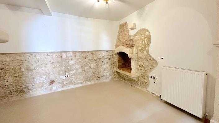 Image No.9-3 Bed House for sale