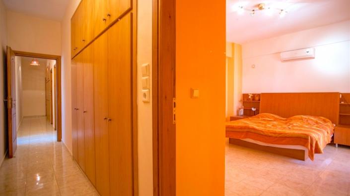 Image No.27-5 Bed Villa for sale