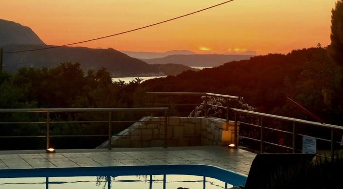 Image No.33-3 Bed Villa for sale