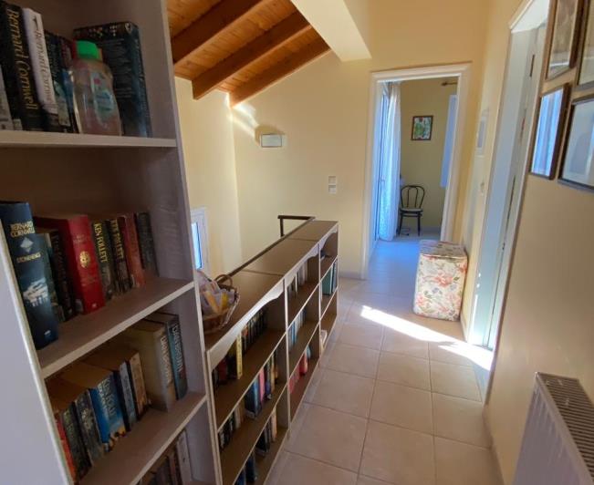 Image No.15-2 Bed Villa for sale