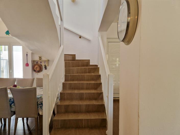 Image No.18-3 Bed Villa for sale