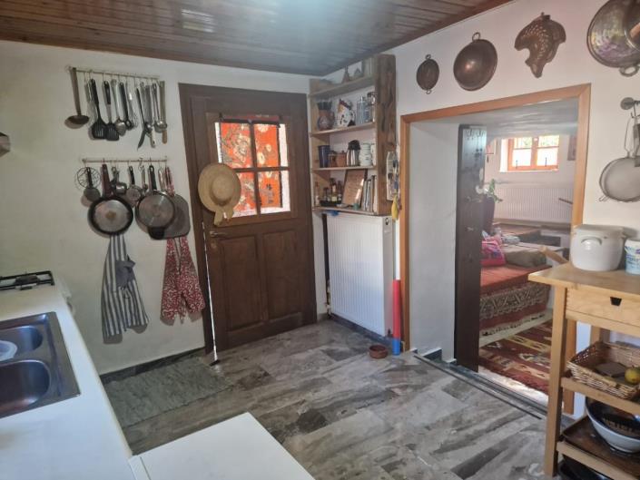 Image No.18-3 Bed House for sale