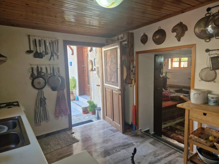 Image No.26-3 Bed House for sale