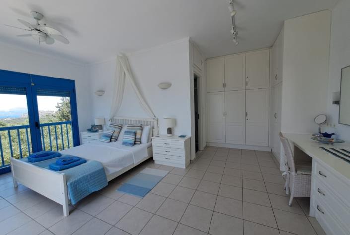 Image No.21-4 Bed Villa for sale