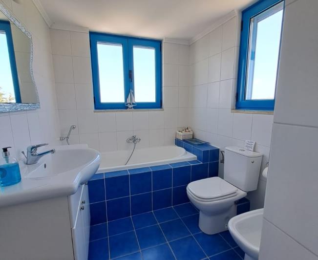 Image No.25-4 Bed Villa for sale