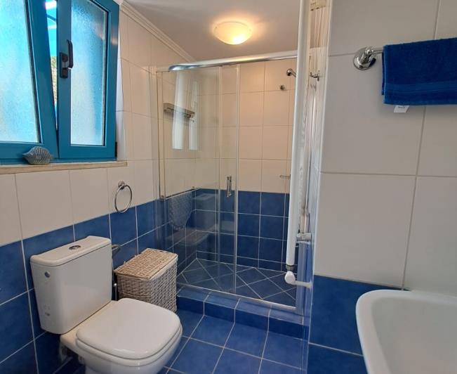 Image No.28-4 Bed Villa for sale