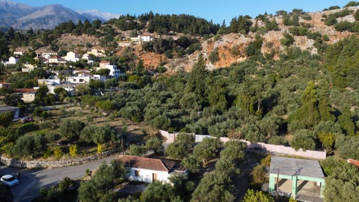 Image No.27-1 Bed House for sale