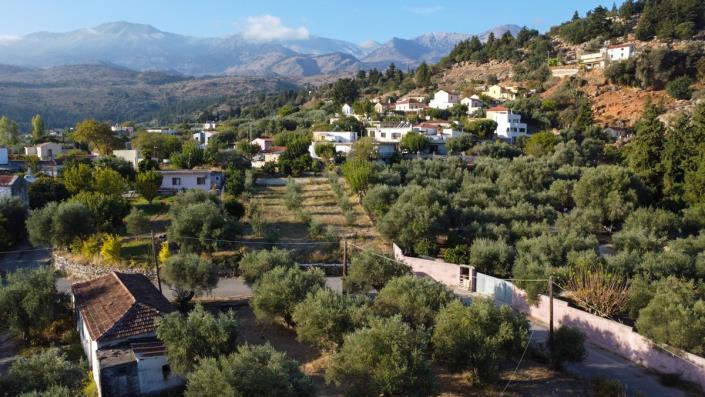 Image No.28-1 Bed House for sale