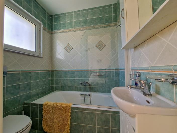 Image No.22-2 Bed House for sale