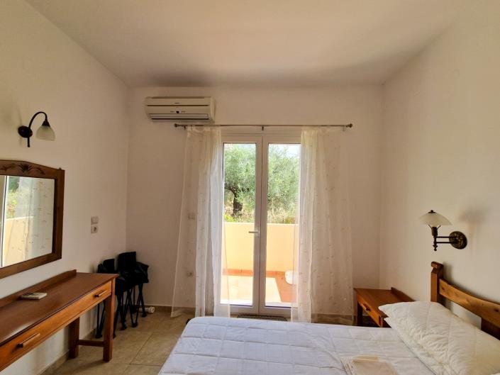 Image No.26-2 Bed House for sale