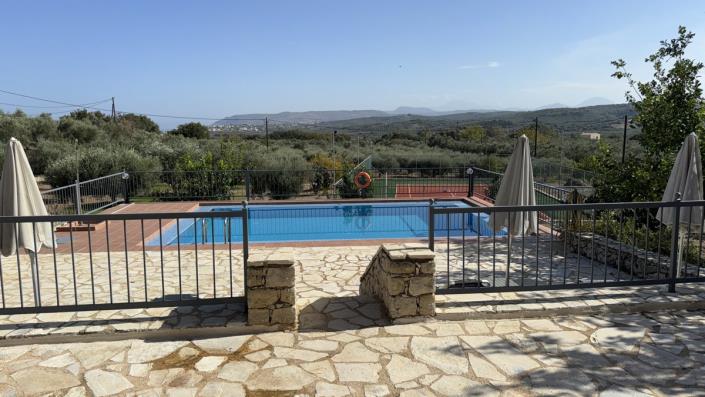 Image No.2-5 Bed Villa for sale