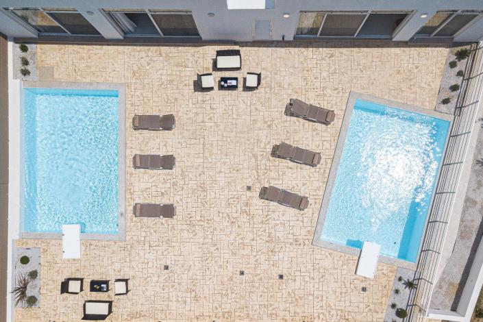 Image No.2-8 Bed Villa for sale