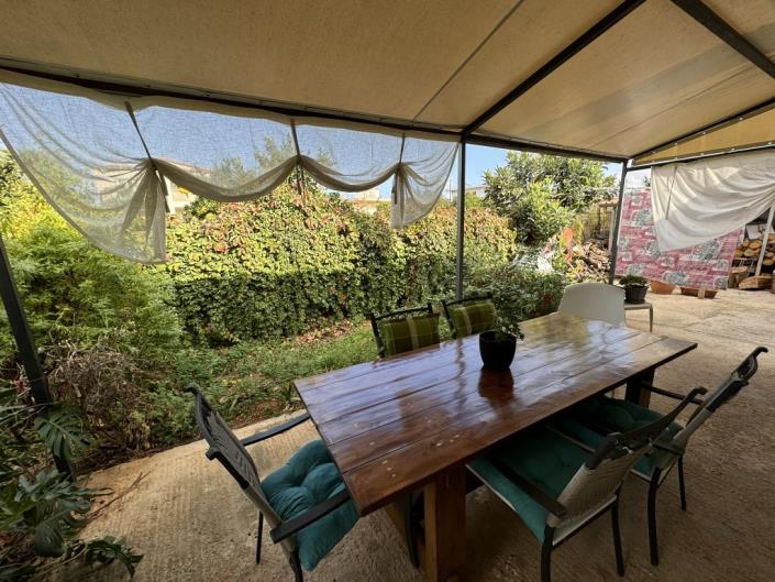 Image No.13-3 Bed House for sale