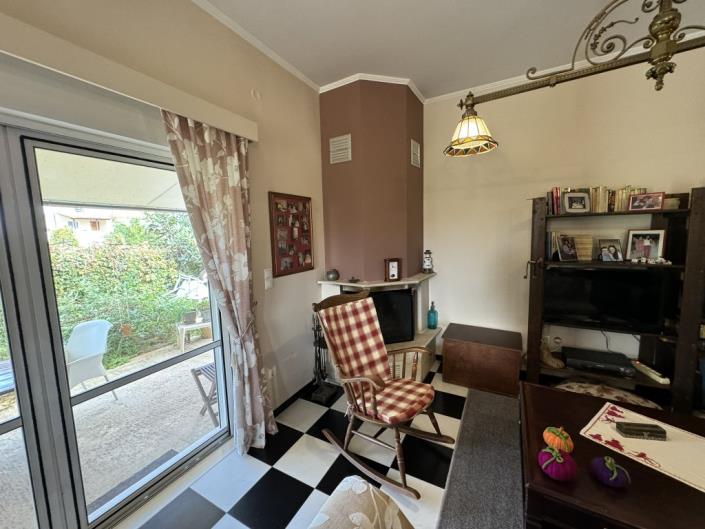 Image No.21-3 Bed House for sale