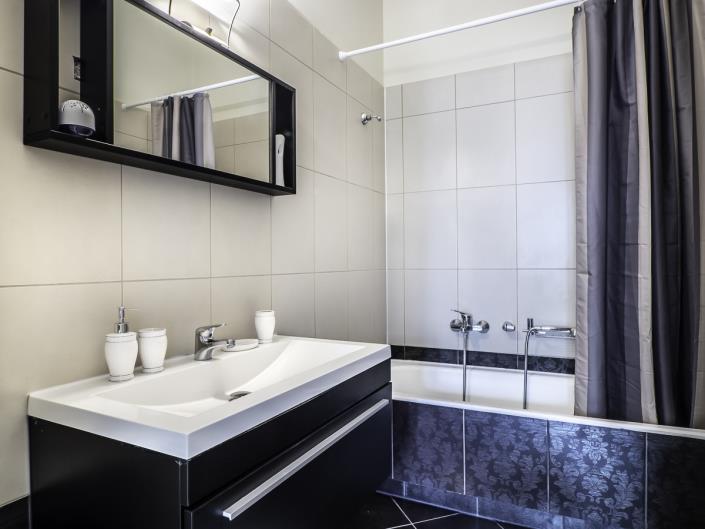 Image No.10-3 Bed Maisonette for sale