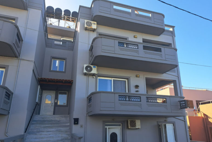 Image No.1-7 Bed Apartment for sale