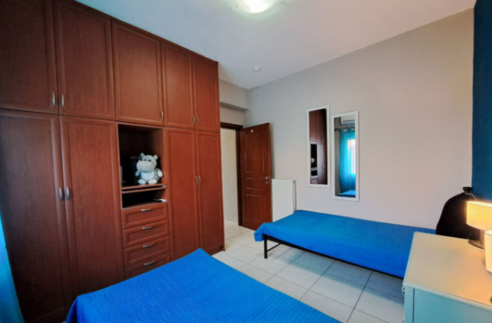 Image No.9-7 Bed Apartment for sale