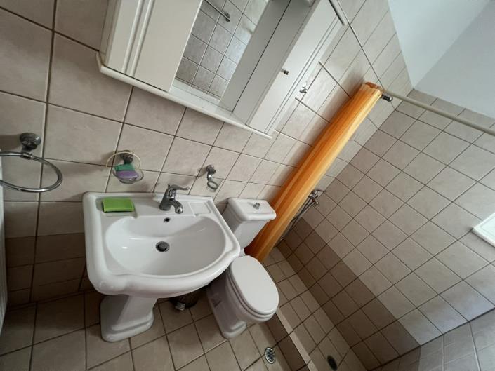 Image No.31-2 Bed House for sale