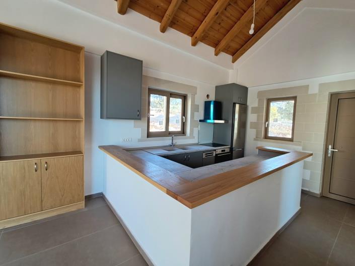 Image No.4-2 Bed Villa for sale