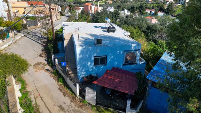 Image No.5-2 Bed House for sale