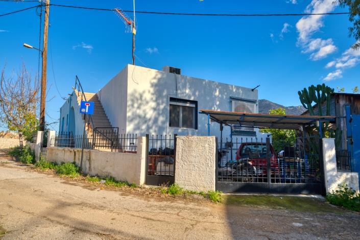 Image No.9-2 Bed House for sale