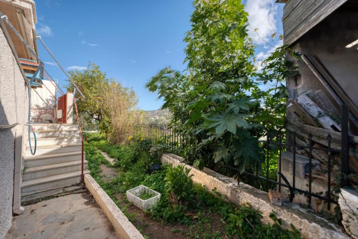 Image No.11-2 Bed House for sale