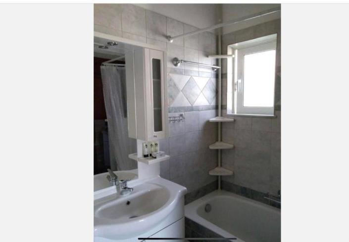 Image No.5-3 Bed Villa for sale