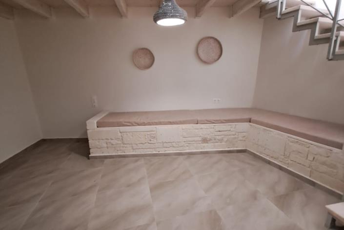 Image No.15-3 Bed House for sale