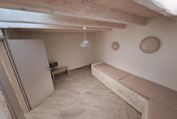 Image No.19-3 Bed House for sale