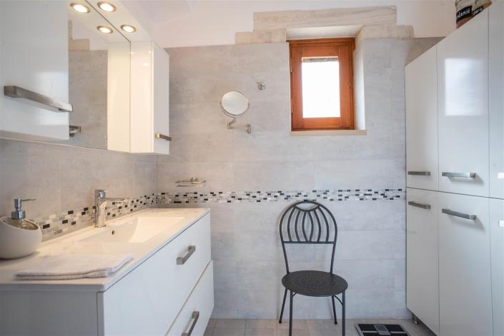 Image No.22-5 Bed Villa for sale