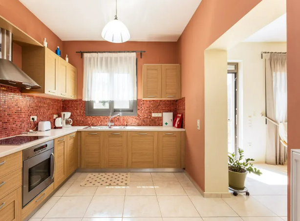 Image No.17-6 Bed Villa for sale