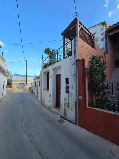 Image No.6-3 Bed House for sale