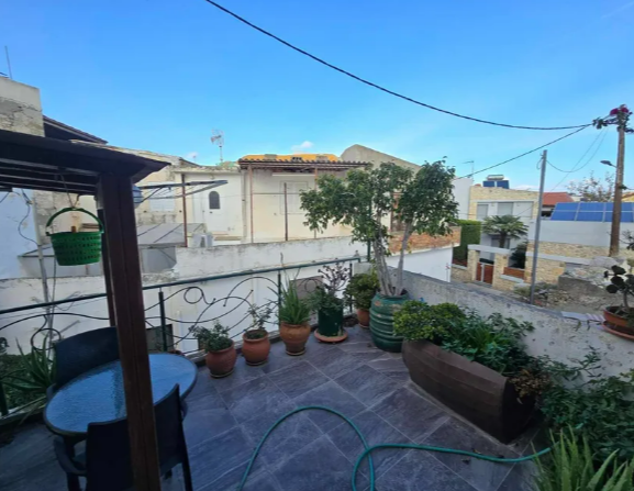 Image No.23-3 Bed House for sale