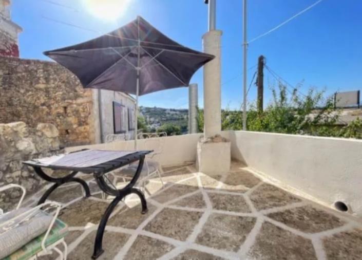 Image No.2-2 Bed House for sale