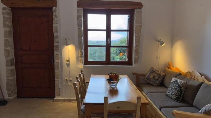 Image No.6-2 Bed House for sale