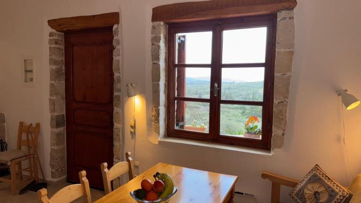 Image No.11-2 Bed House for sale